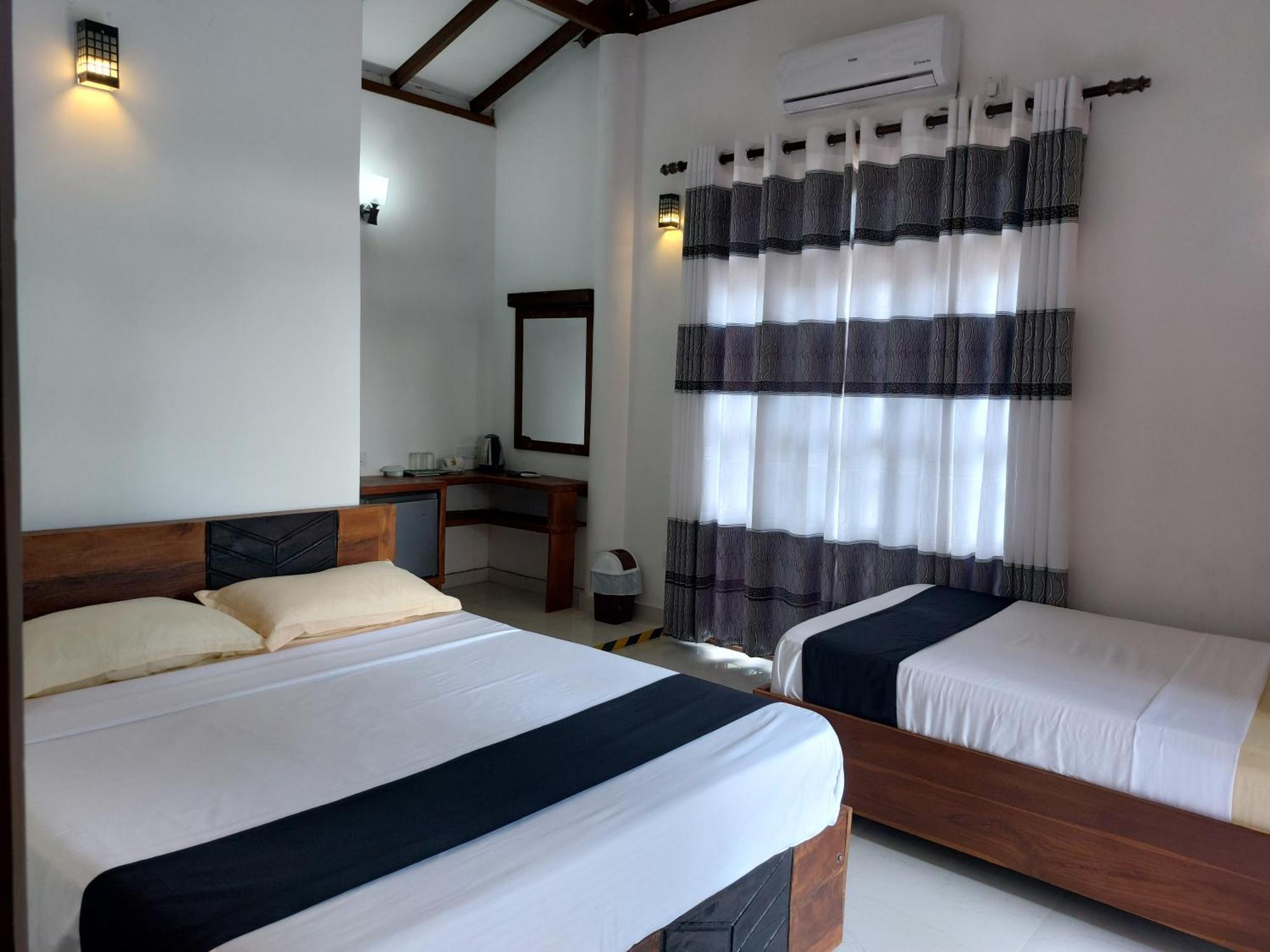 Green Shield Resort アヌラーダプラ エクステリア 写真